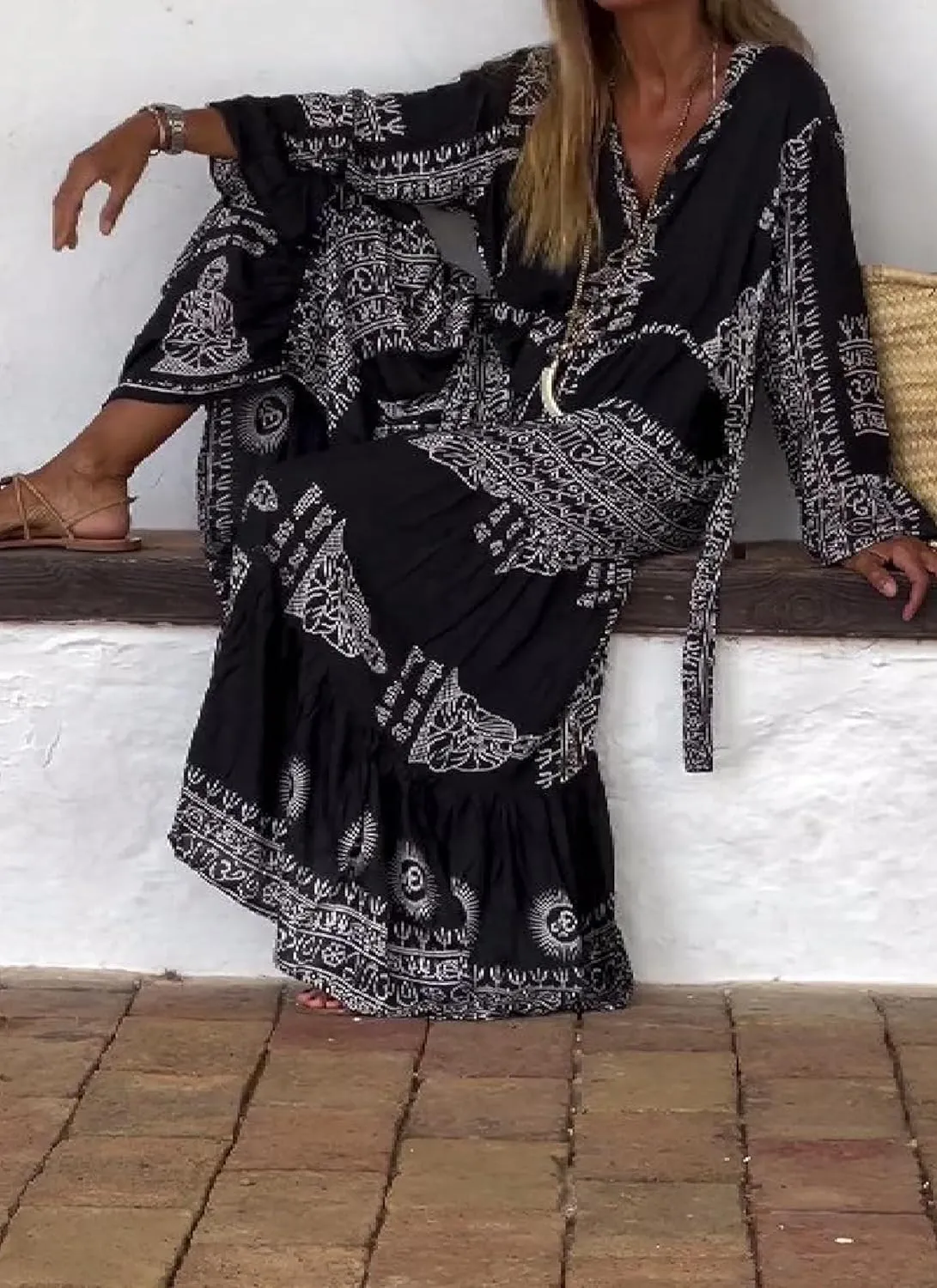 2025 Womens Maxi Dress Spring Summer V Neck Long Length Bell Sleeve Loose Printed Dress Flowy Kaftan Loungewear