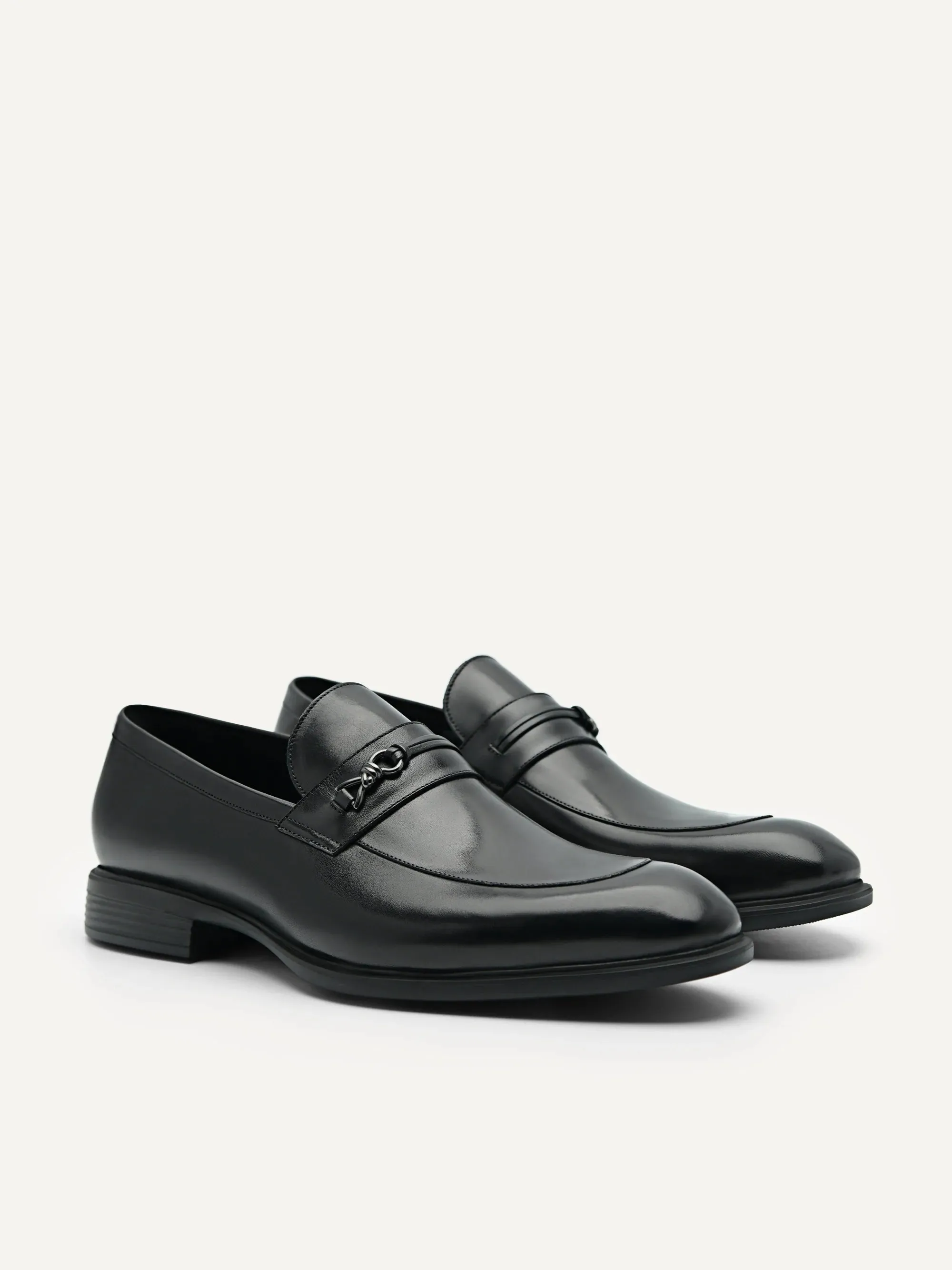 Altitude Lightweight Leather Loafers with Metal Bit