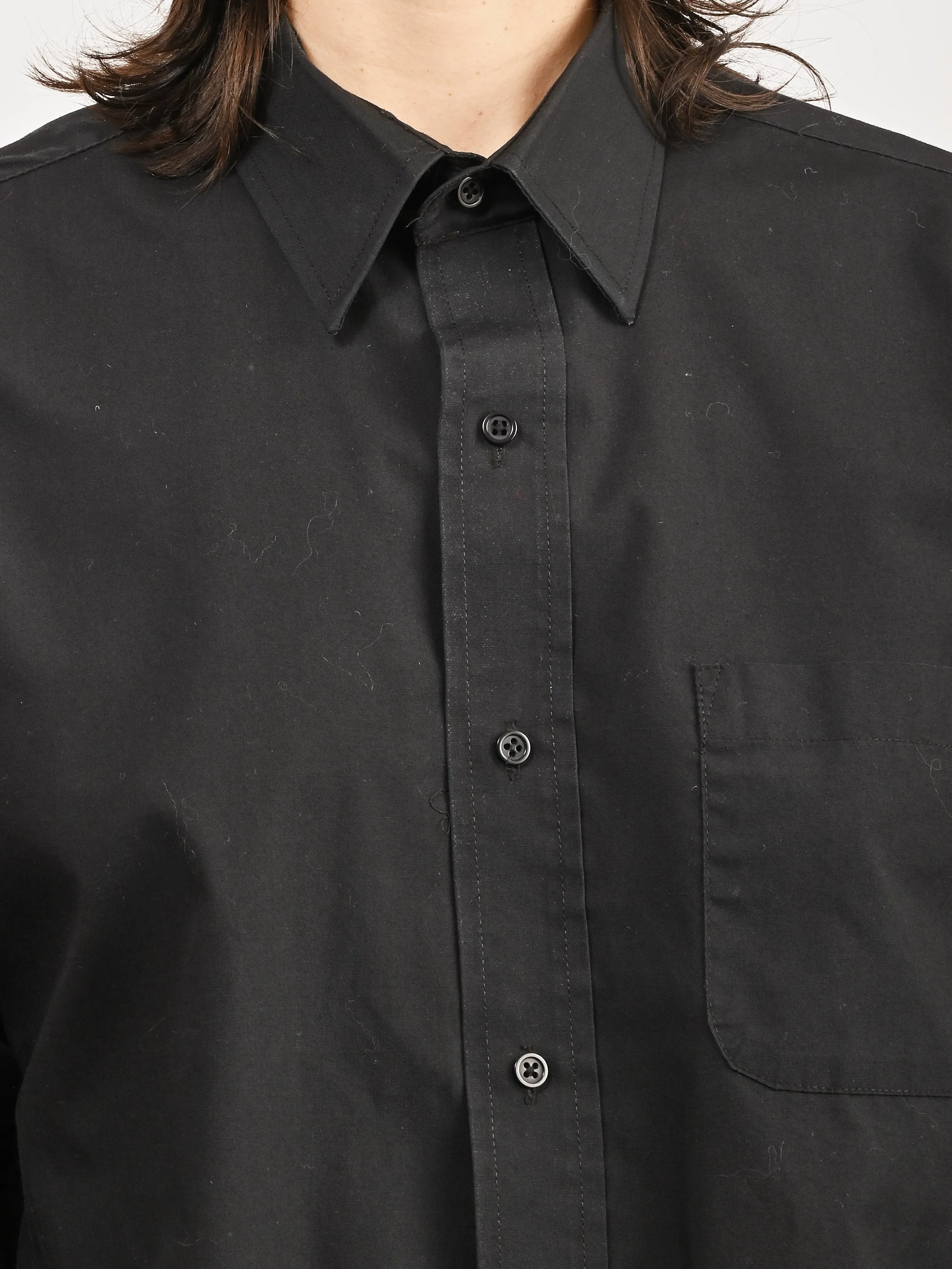 Black Arch Button-Up
