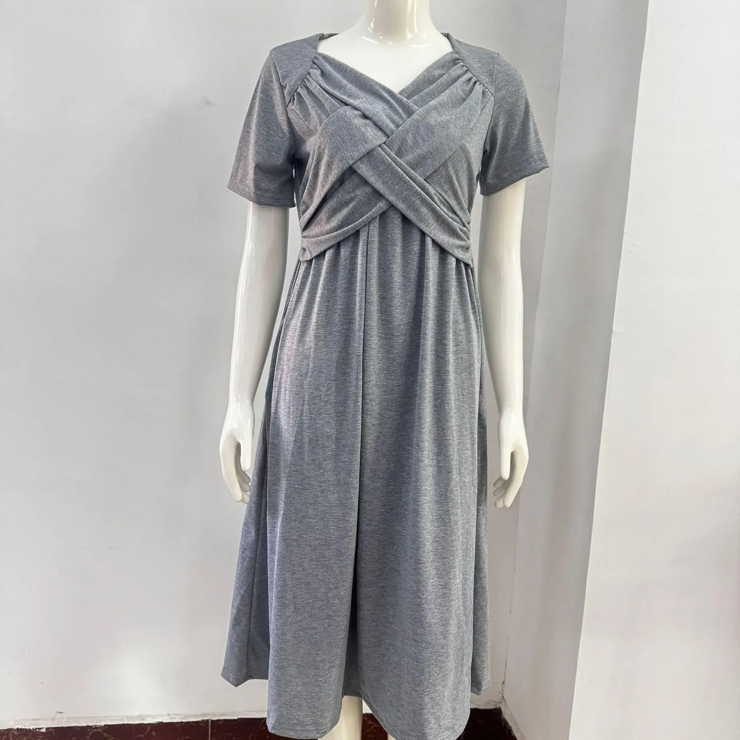GTETKDE Plus Size Flowy V-Neck Maxi Dress for Women - Casual A-Line Beach Sundress with Pockets, Short Sleeve Summer Dress