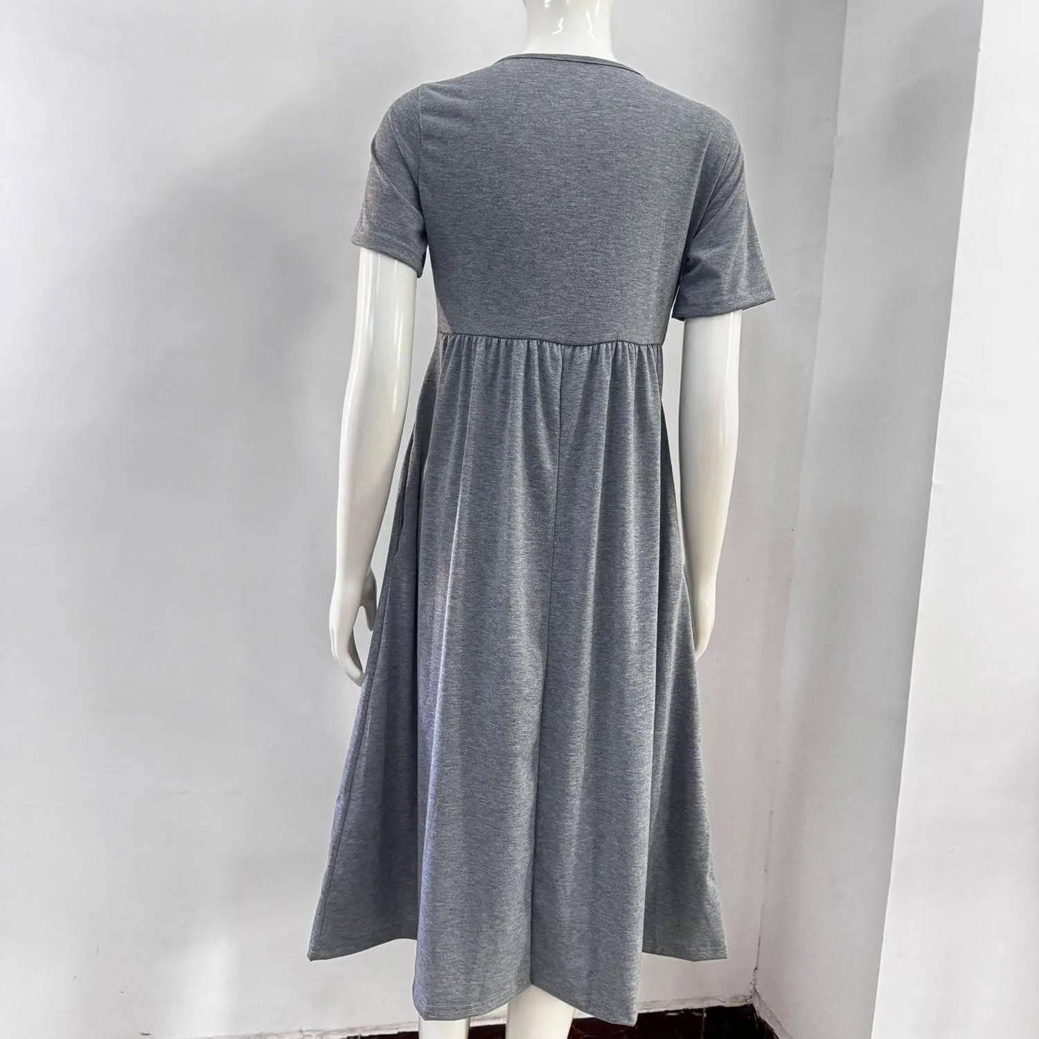 GTETKDE Plus Size Flowy V-Neck Maxi Dress for Women - Casual A-Line Beach Sundress with Pockets, Short Sleeve Summer Dress
