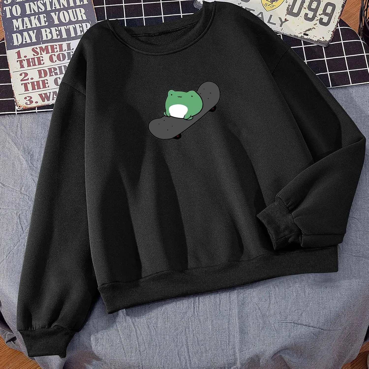 KEEVICI Women's Cute Sweatshirts Skateboarding Frog Long Sleeve Hoodie Pullover Tops