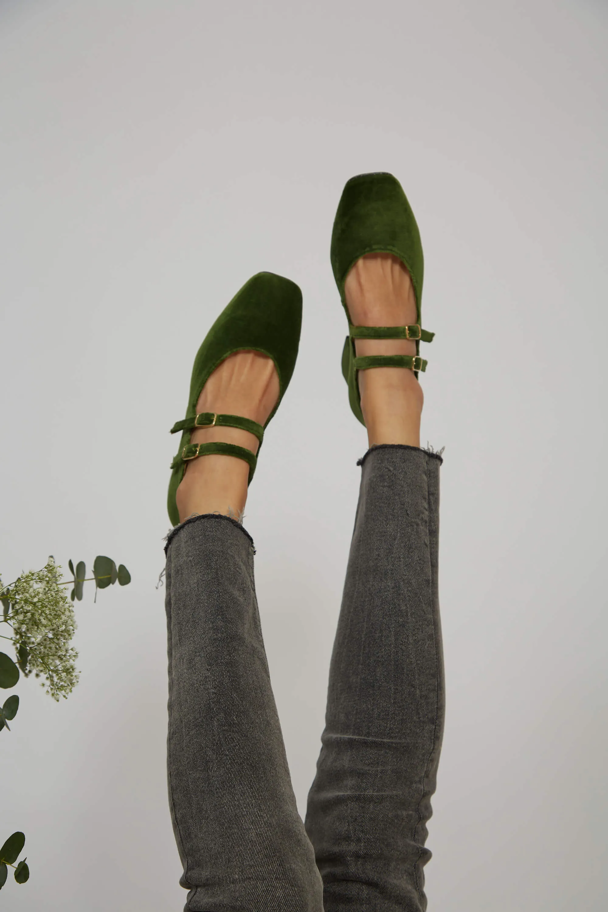 Montmartre Eco Suede Vegan Sandals | Green