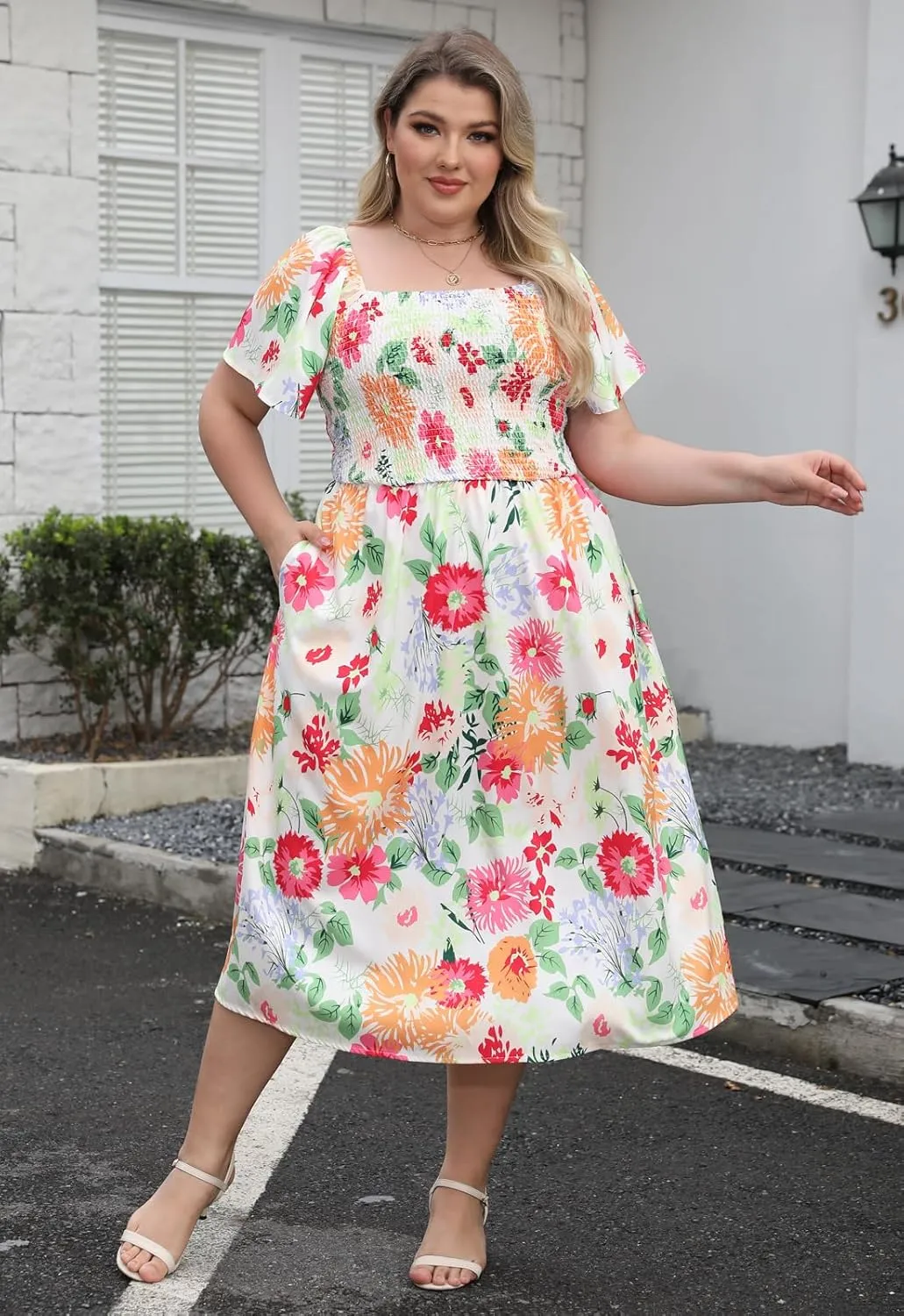 Plus Size Floral Maxi Dress for Curvy Women Boho Smocked Casual Wedding Guest Flutter Sleeves with Pockets ELG005
