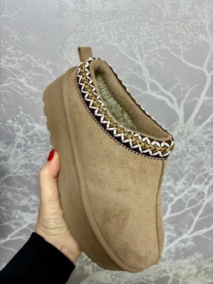 Roxi Platform Slide Mule Slippers Mocha