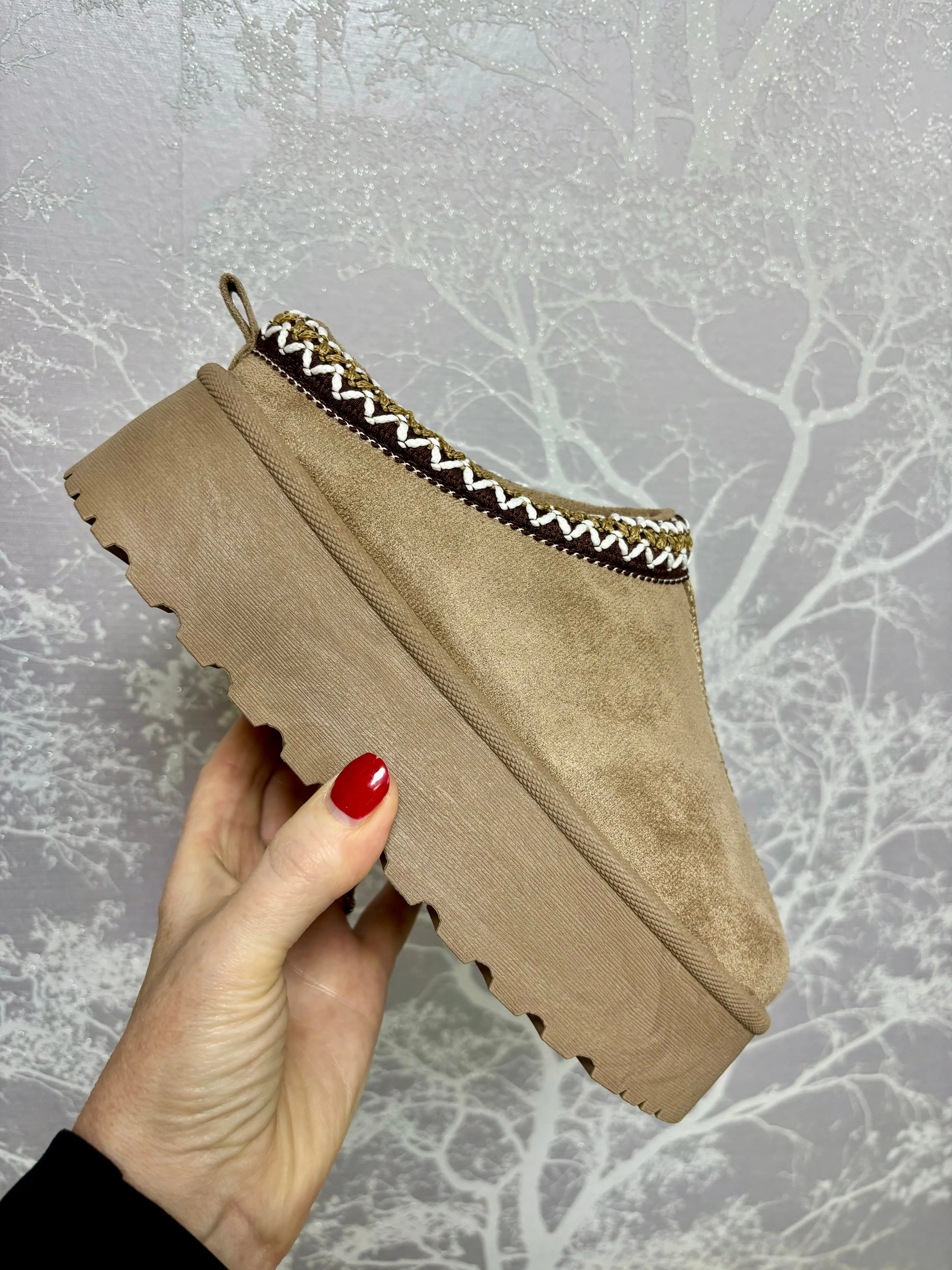 Roxi Platform Slide Mule Slippers Mocha