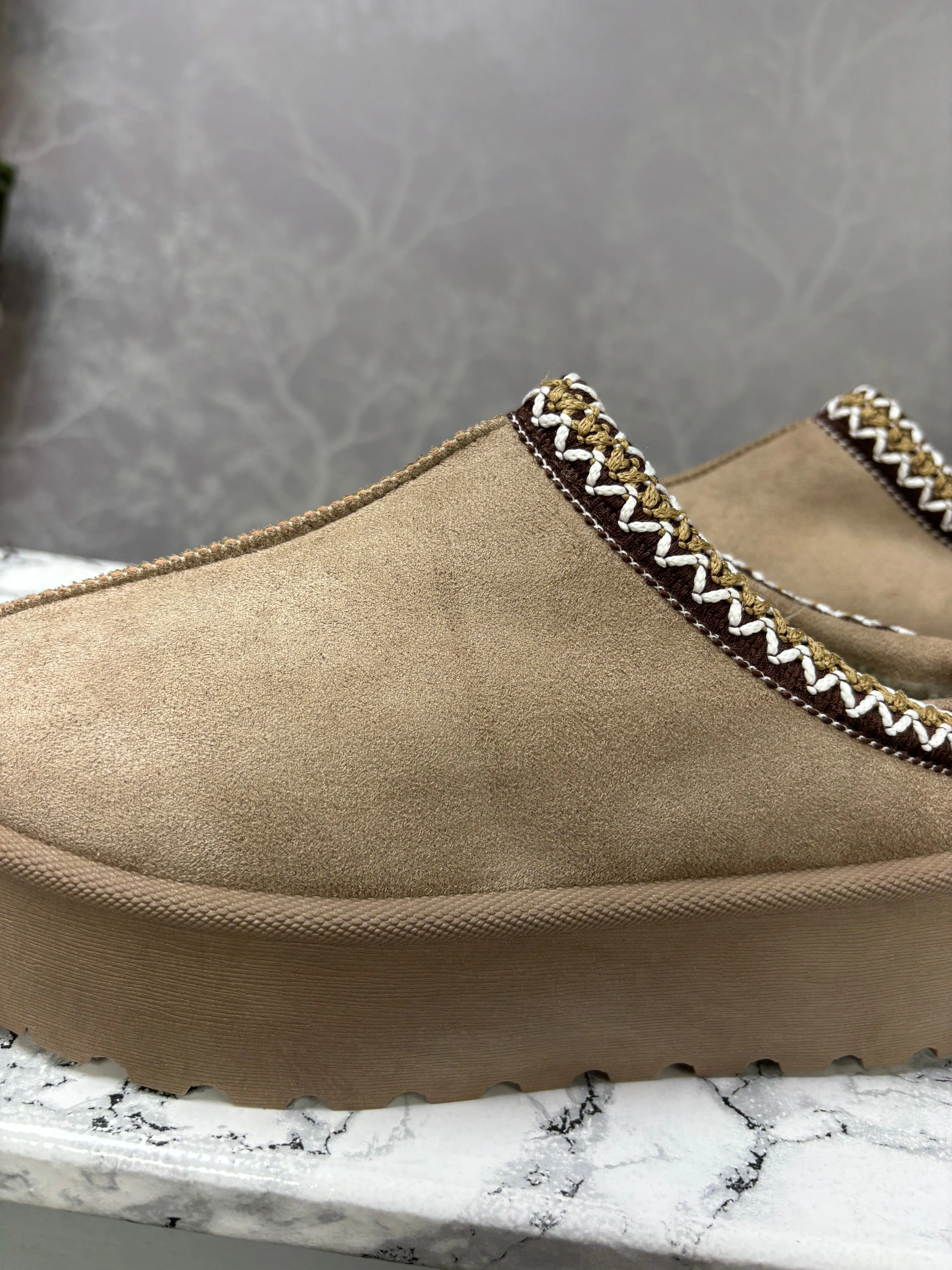 Roxi Platform Slide Mule Slippers Mocha