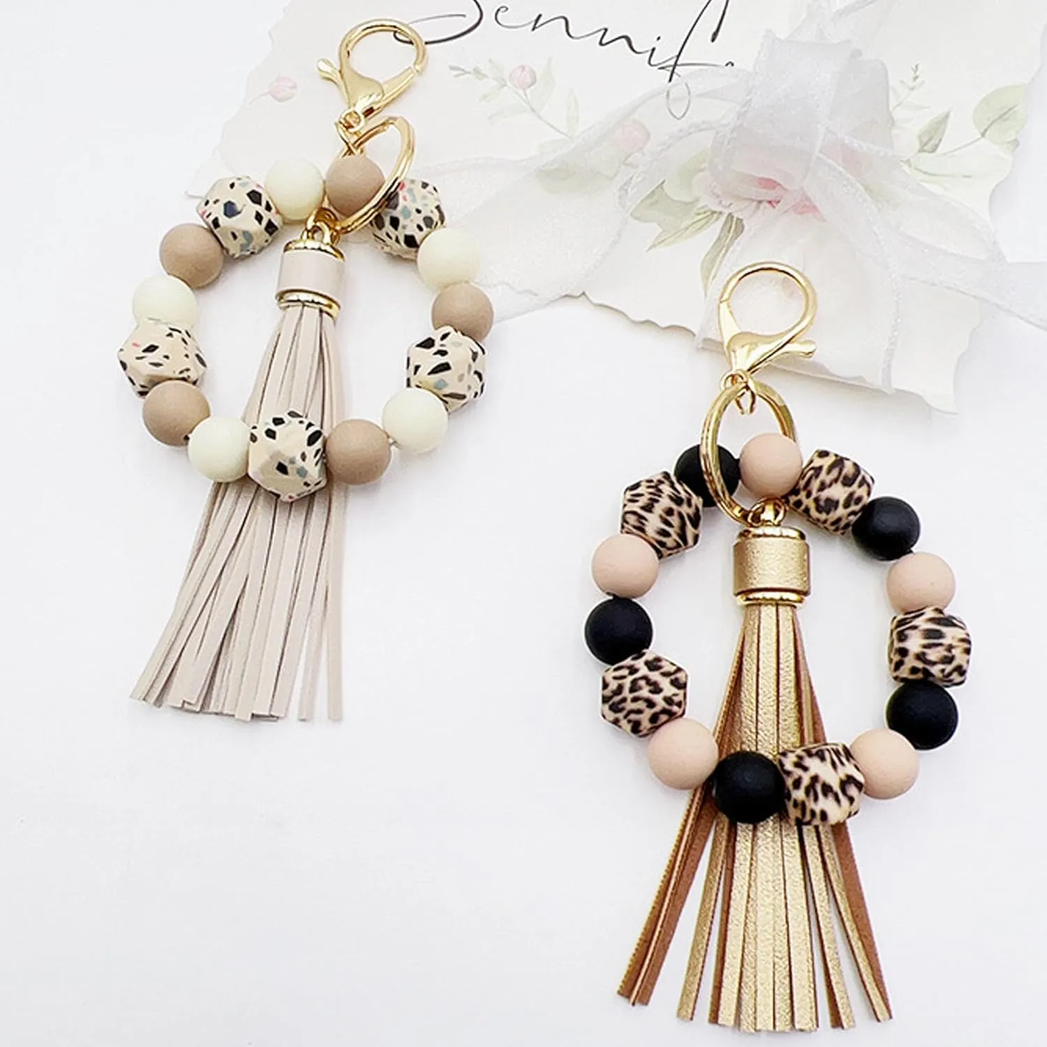 Silicone Beaded Bracelet Keychain Key Ring for Women, Key Chain with PU Tassel, Car Keyring Wristlet Bag Pendant