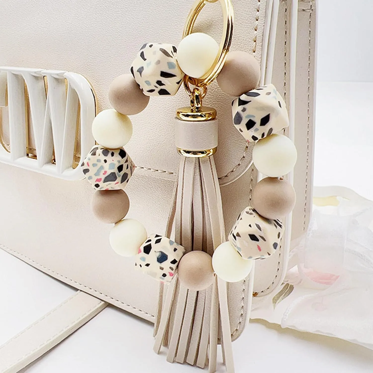 Silicone Beaded Bracelet Keychain Key Ring for Women, Key Chain with PU Tassel, Car Keyring Wristlet Bag Pendant