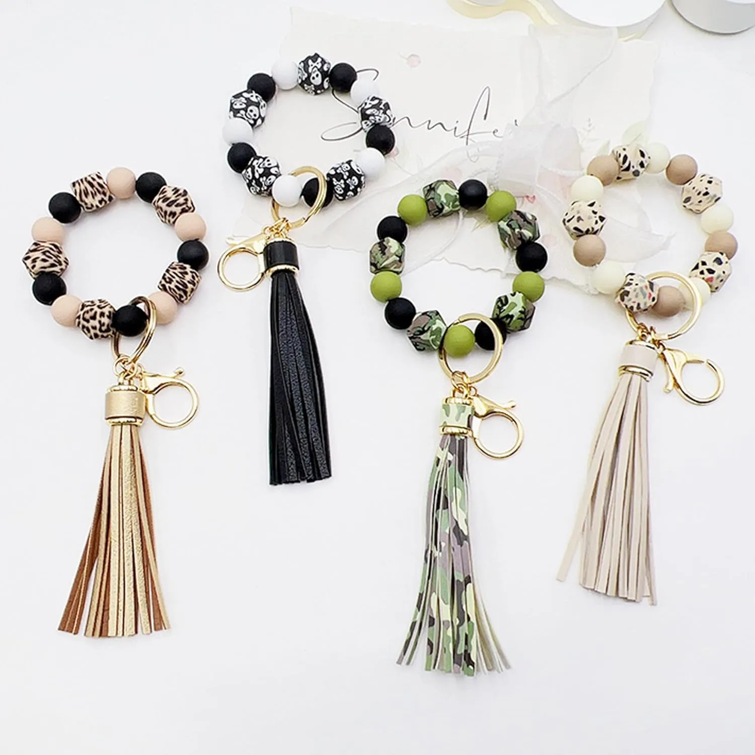 Silicone Beaded Bracelet Keychain Key Ring for Women, Key Chain with PU Tassel, Car Keyring Wristlet Bag Pendant