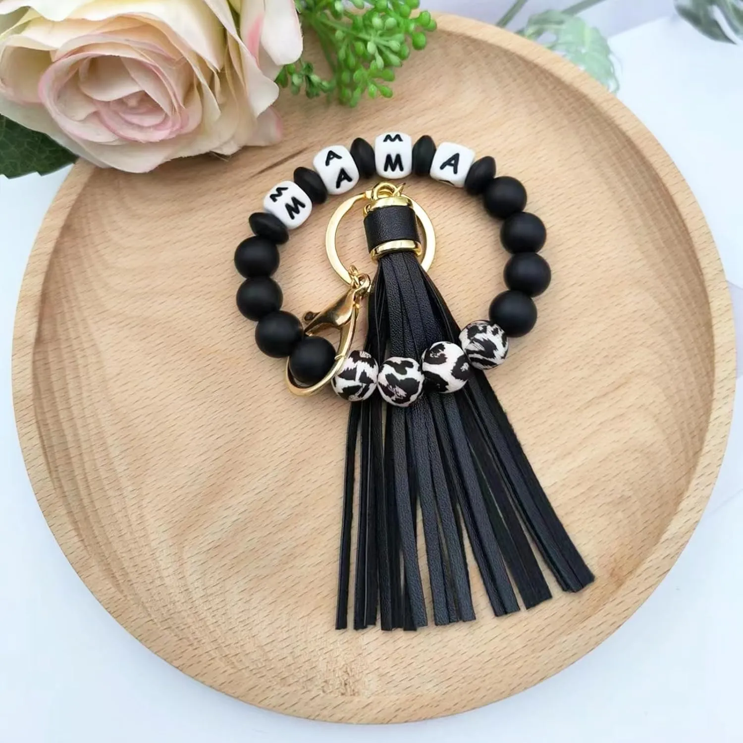 Silicone Keychains Bracelet for Women Girls,Beaded Key Ring Wristlet for Car Keys,keyChain with Leather Tassel