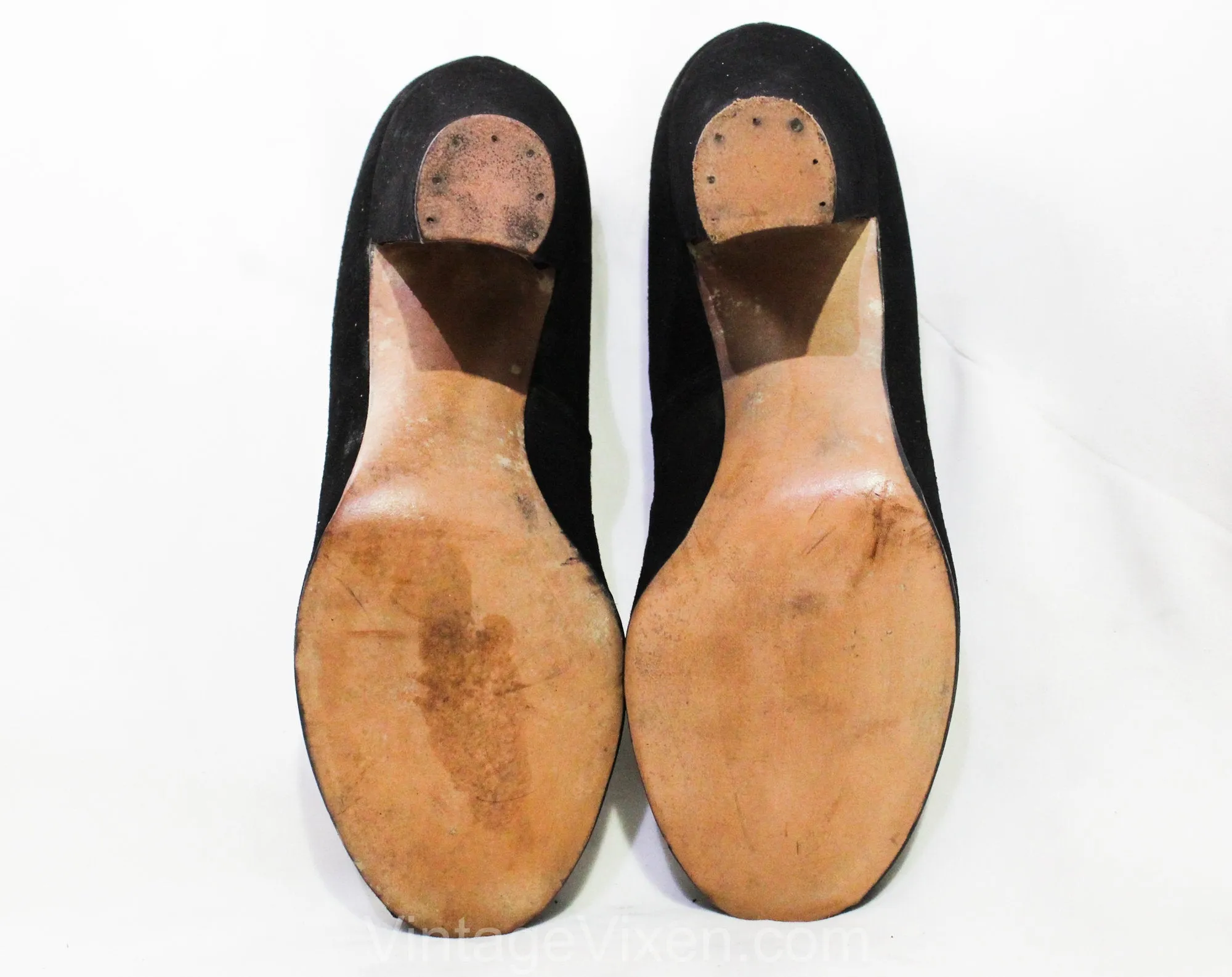 Size 4.5 Black 40s Shoes - Unworn 1940s Suede Heels with Curlique Appliques - 4 1/2 Small Sized Open Toe Pumps - Post WWII Era NOS Deadstock