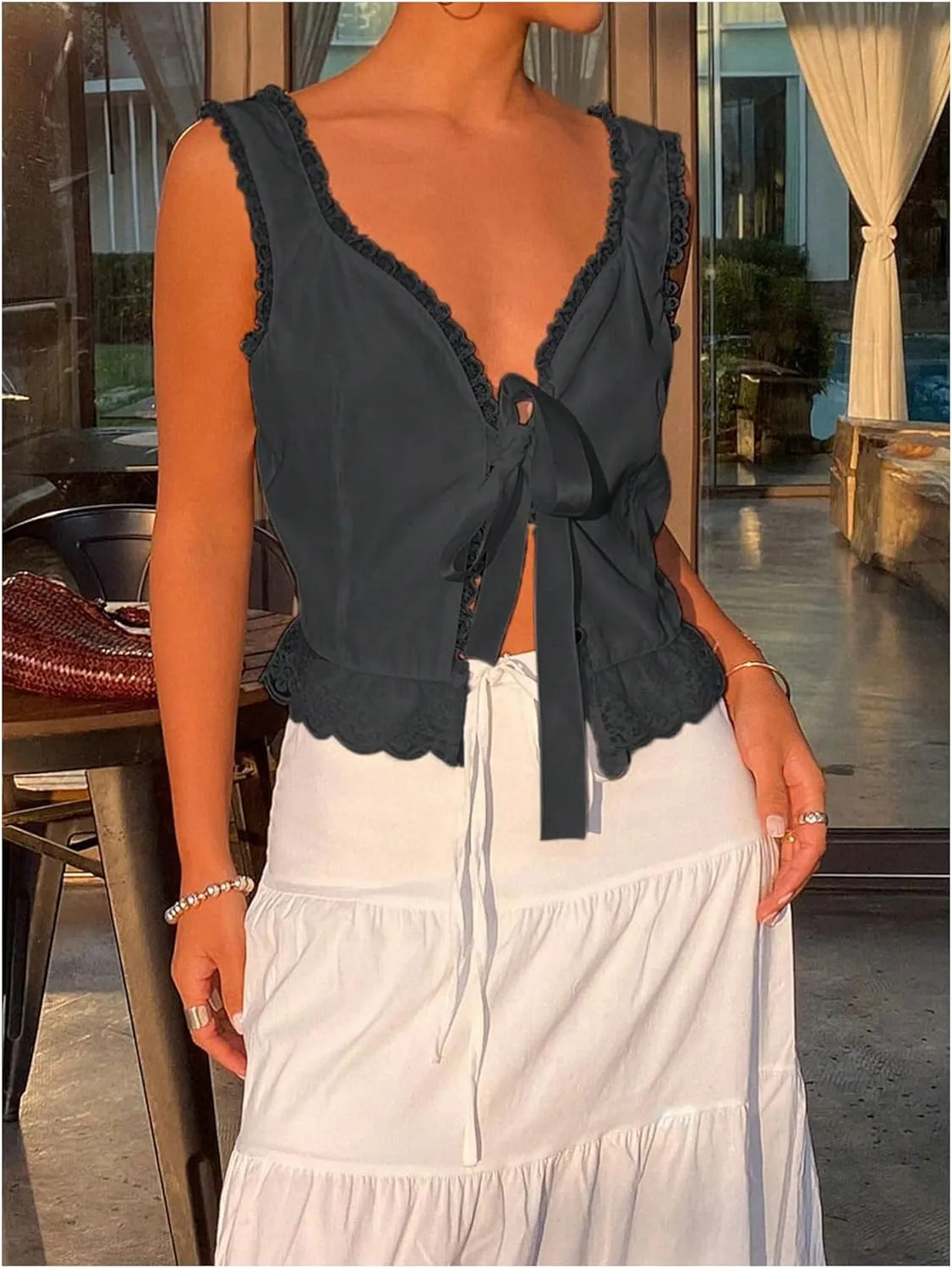 SOLY HUX Women's Y2k Lace Trim Open Tie Front Tank Top V Neck Sleeveless Tops