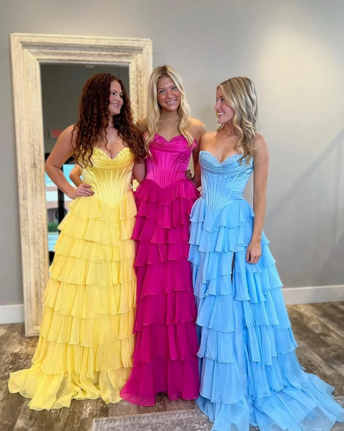 Strapless Prom Dresses 2025 Tiered Ruffle Chiffon Ball Gown Corset Satin Quinceanera Dresses