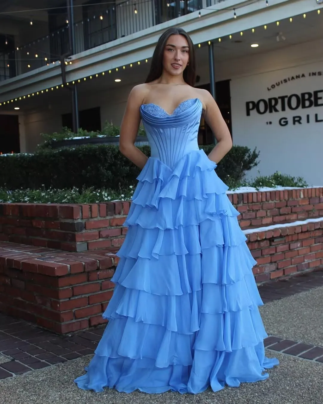 Strapless Prom Dresses 2025 Tiered Ruffle Chiffon Ball Gown Corset Satin Quinceanera Dresses