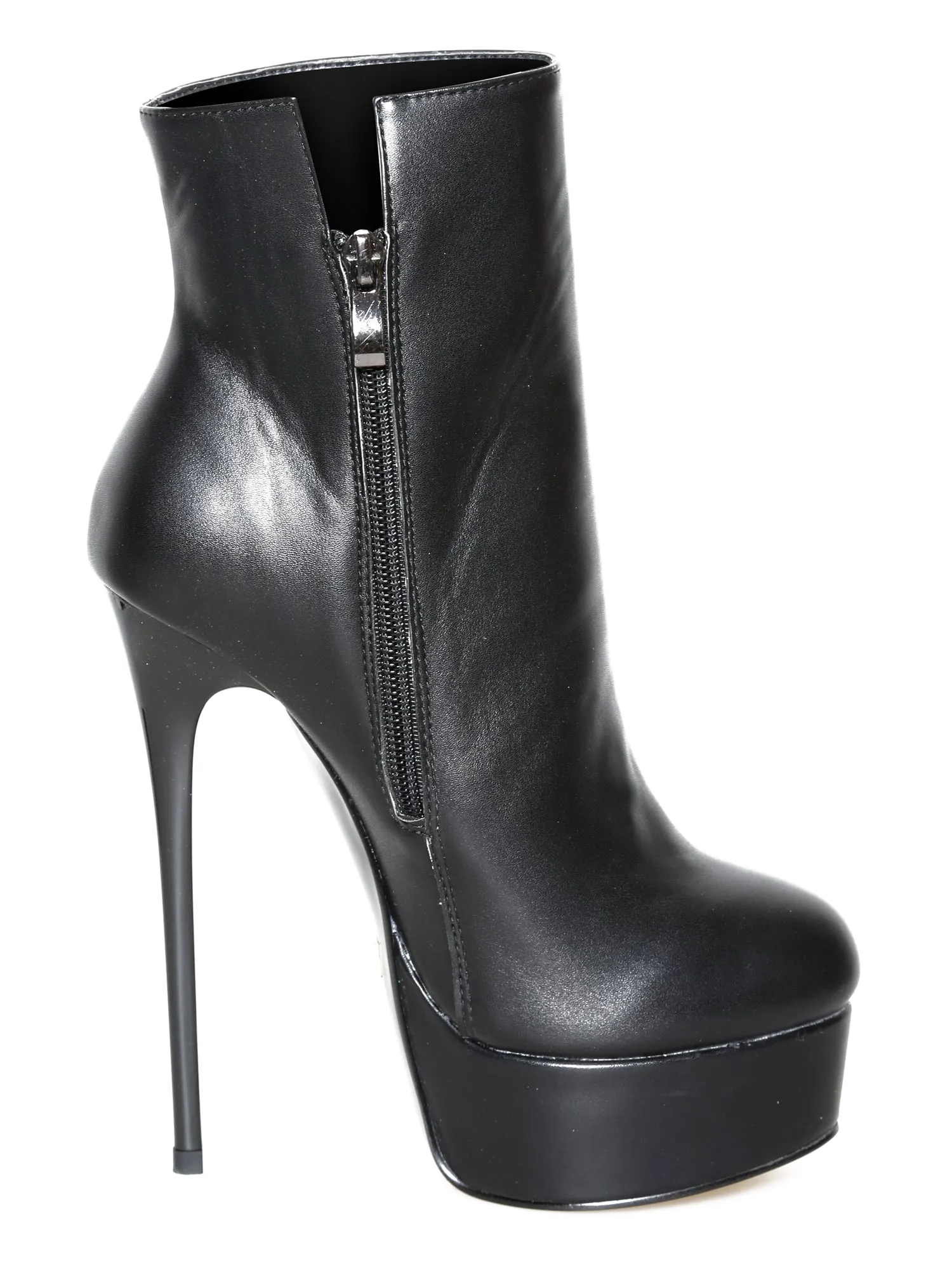 Vixen Skyscraper Ankle Boots