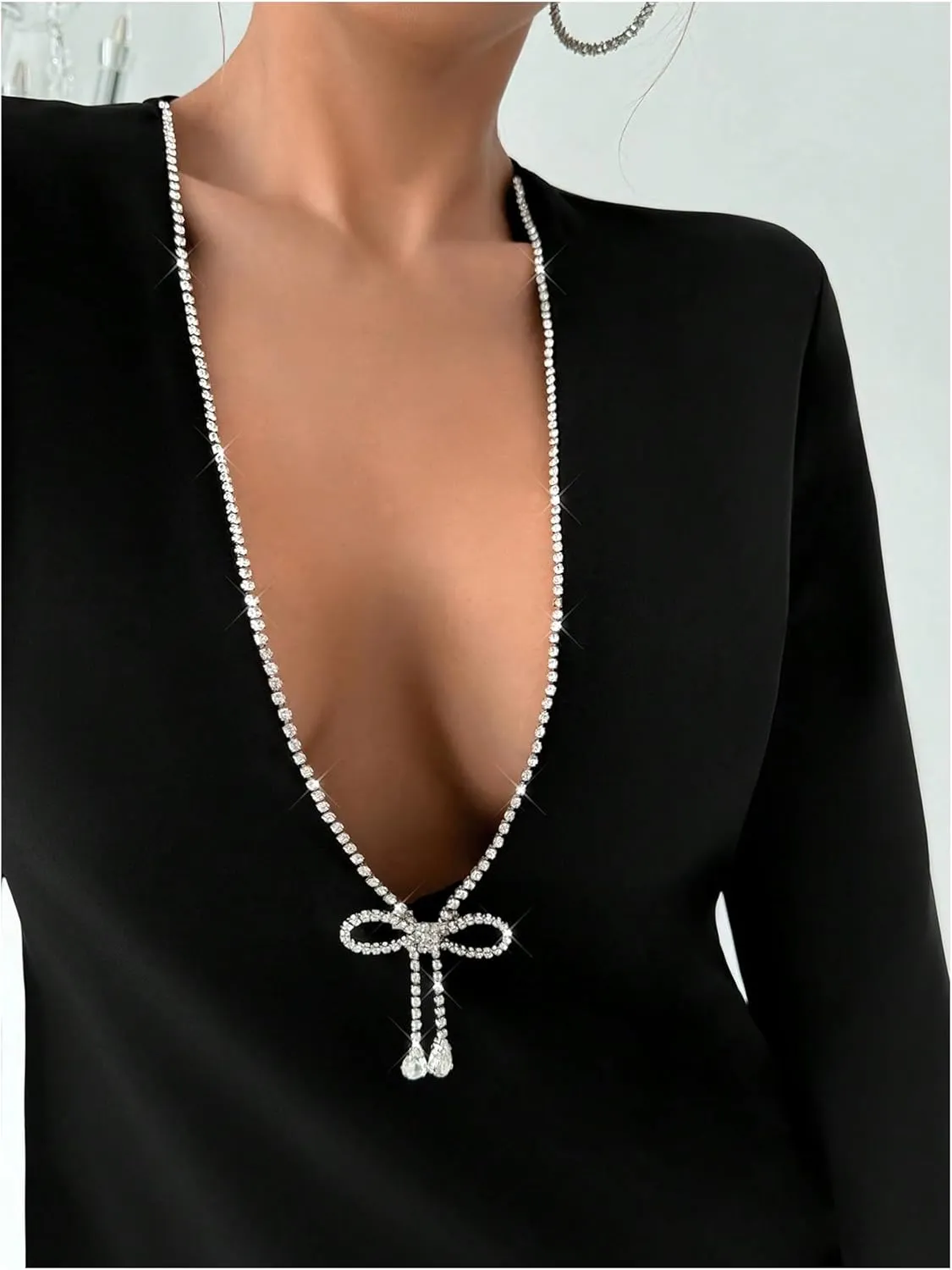 WDIRARA Women's Rhinestone V Neck Bodycon Mini Dress Glitter Long Sleeve Party Clubwear Dress