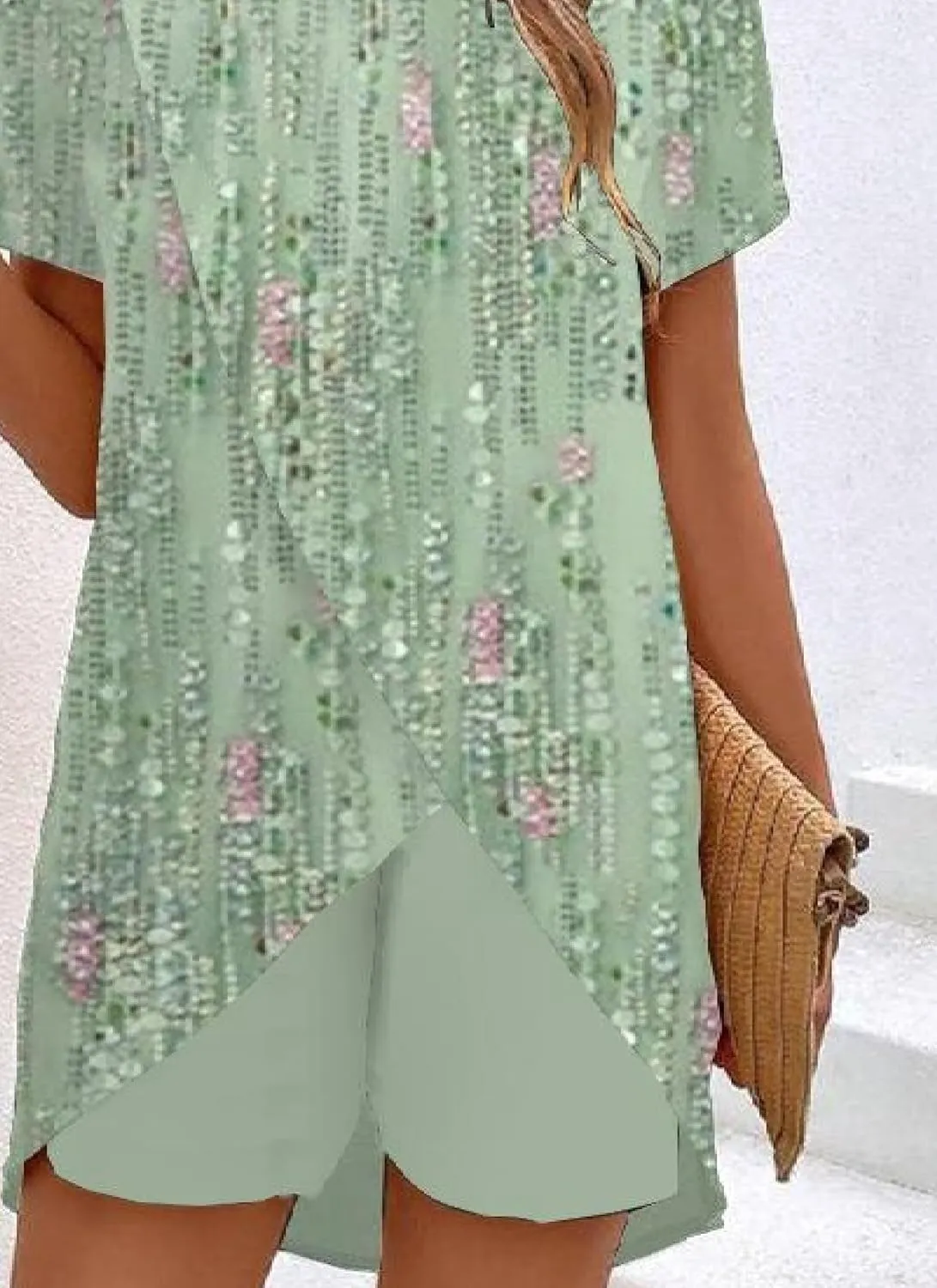 Womens Casual 2 Piece Outfits 2025 Summer Floral Short Sleeve Loungewear Tracksuits Crew Neck Slit Hem Lounge Shorts Sets